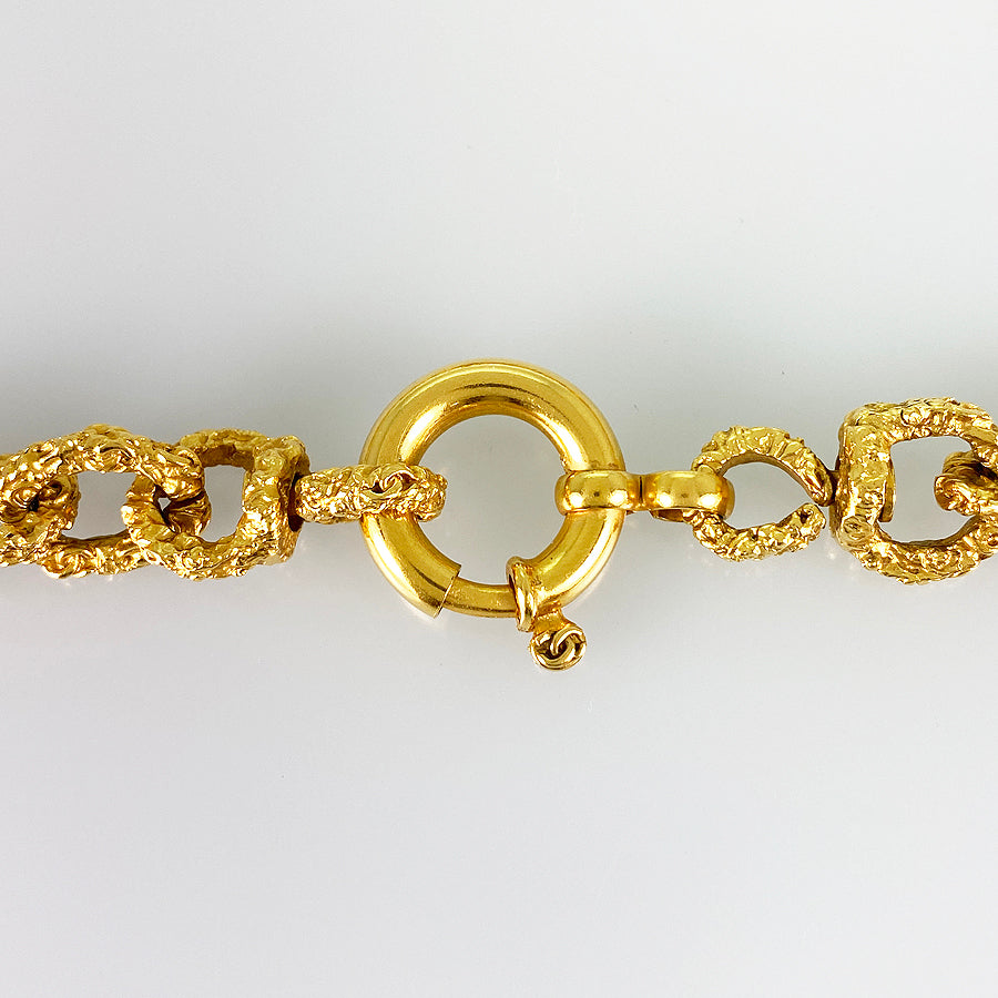 CHANEL Long necklace
