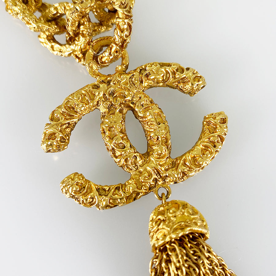 CHANEL Long necklace