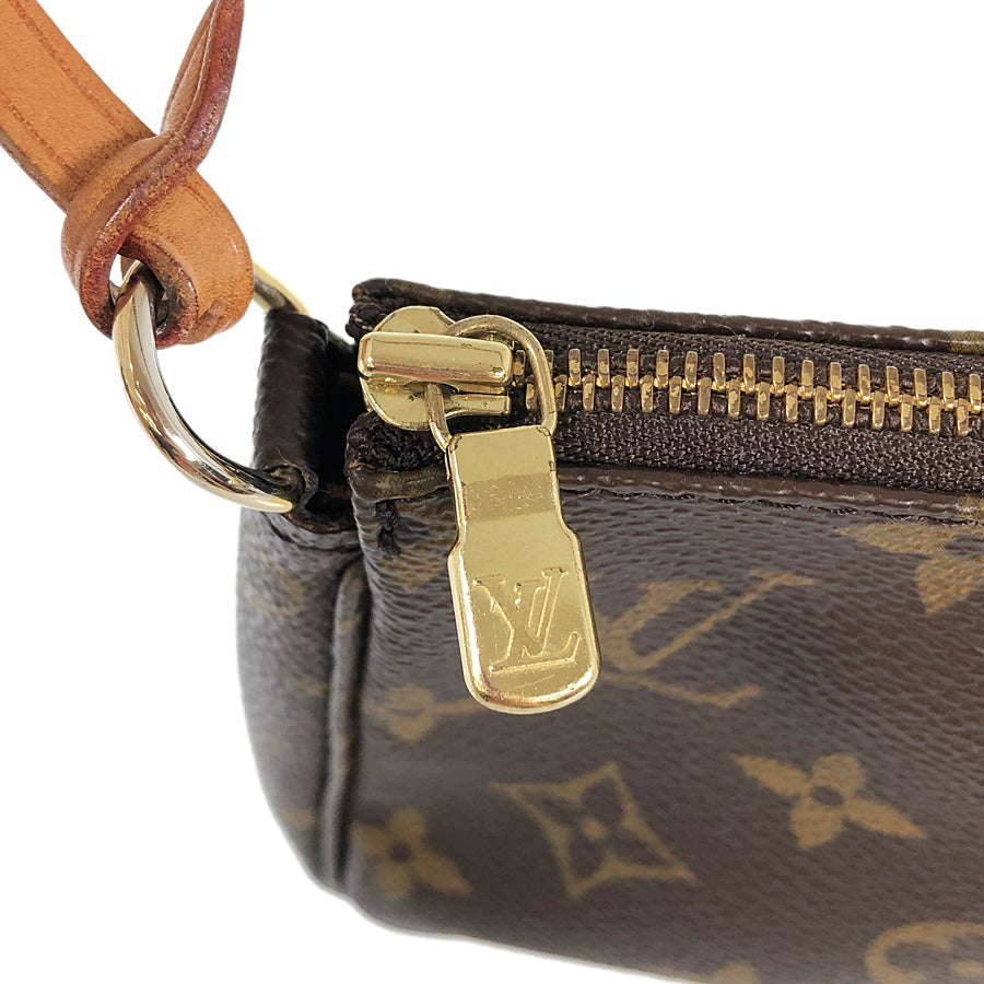 LOUIS VUITTON Monogram Pochette Accessoires M51980 Pouch