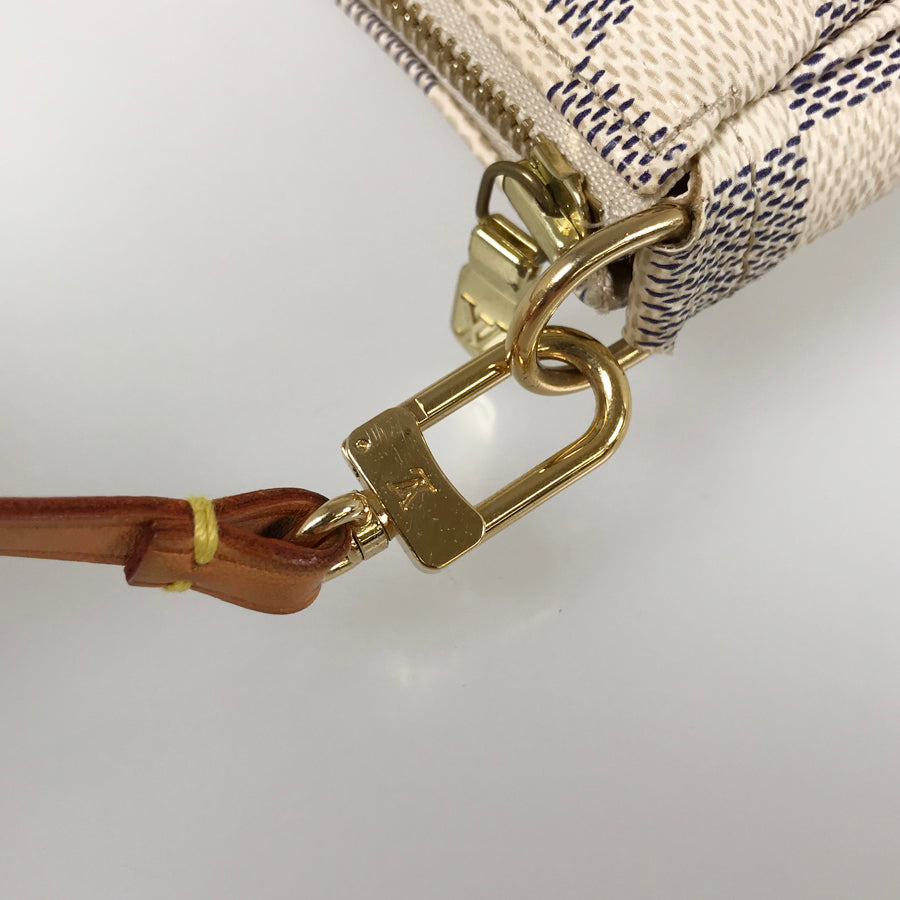 LOUIS VUITTON Damier Azur Pochette Accessoires N41207 Pouch