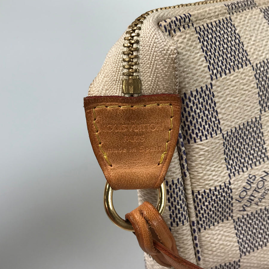 LOUIS VUITTON Damier Azur Pochette Accessoires N41207 Pouch