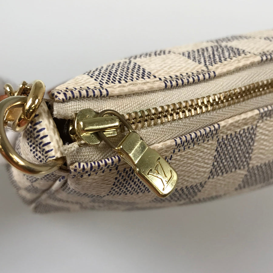 LOUIS VUITTON Damier Azur Pochette Accessoires N41207 Pouch