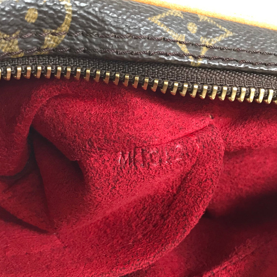 LOUIS VUITTON Monogram Pochette Croissant M51510 Shoulder bag