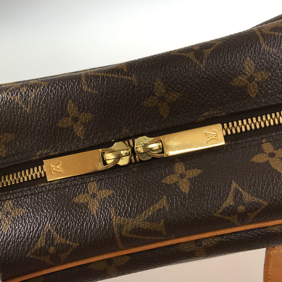 LOUIS VUITTON Monogram Cite MM M51182 Shoulder bag