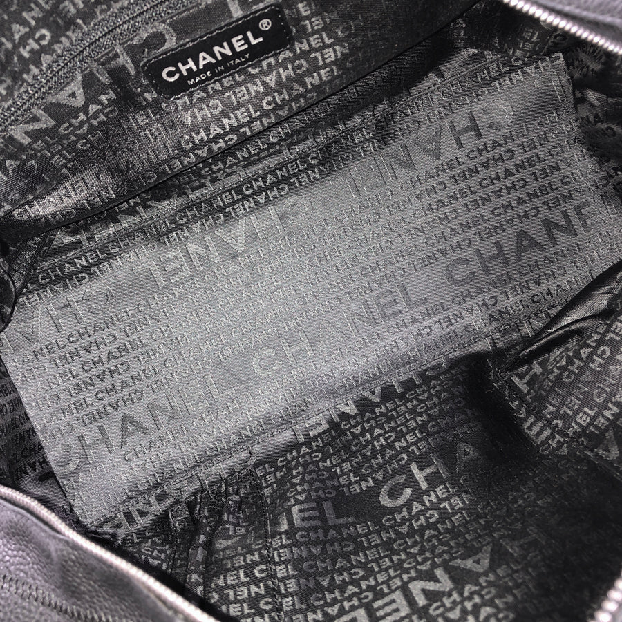CHANEL Chocolate Bar Shoulder bag