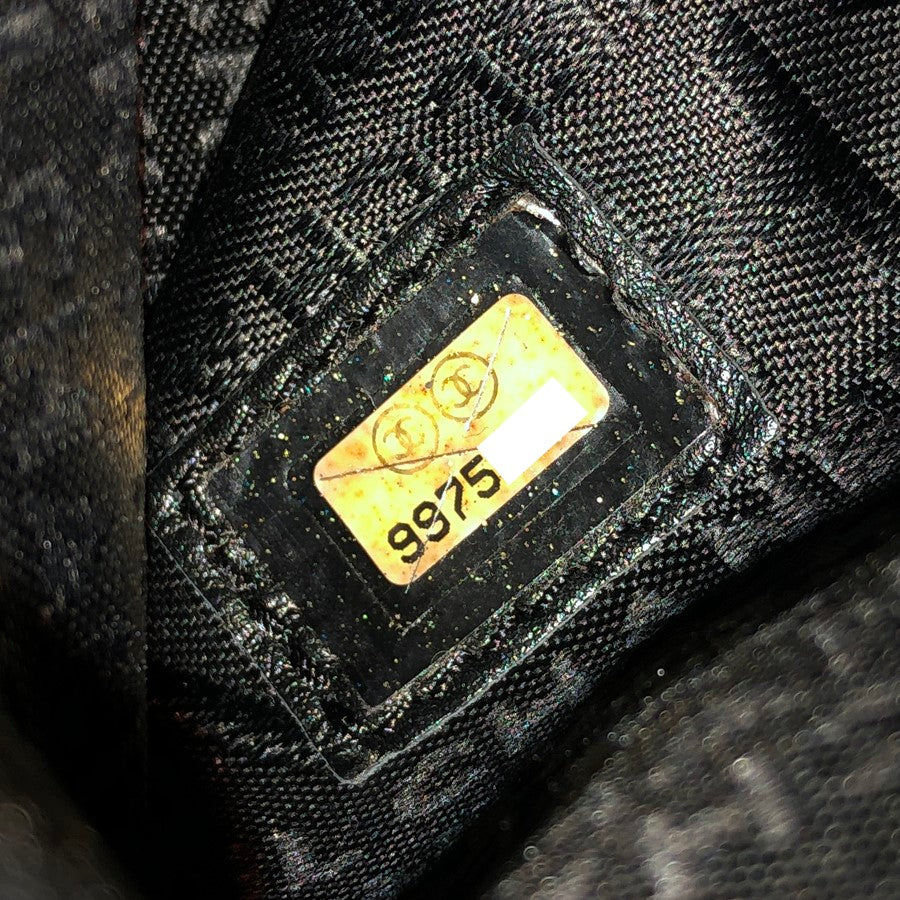 CHANEL Chocolate Bar Shoulder bag
