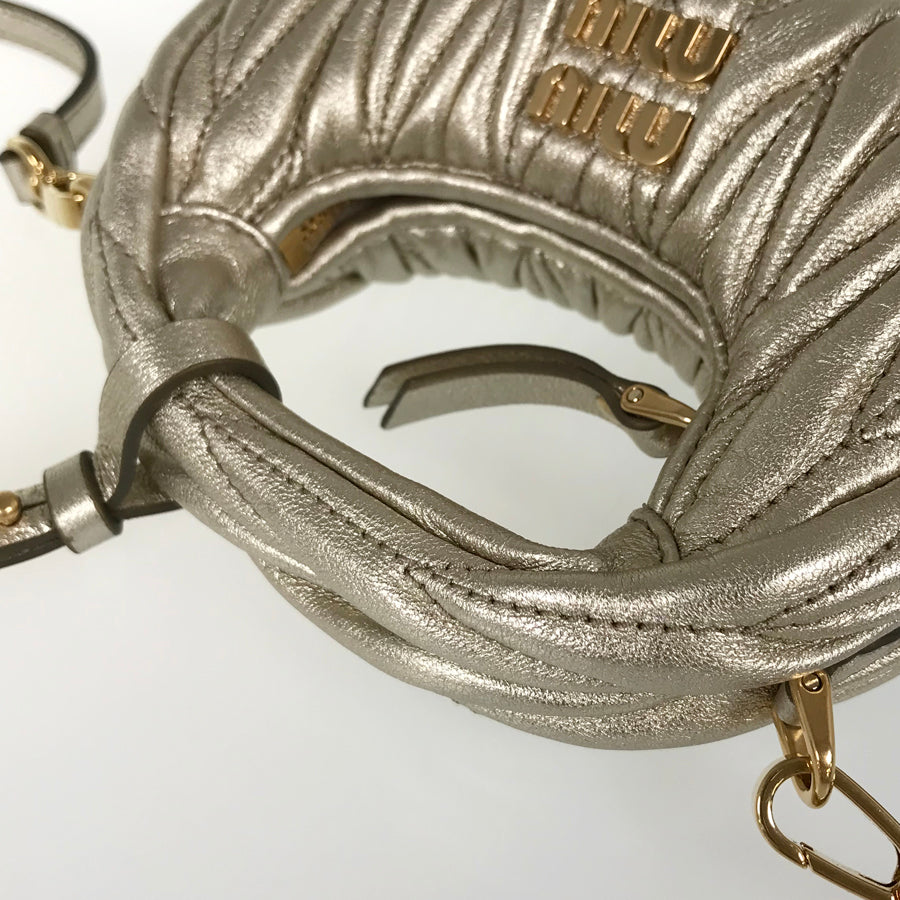 MIUMIU Wonder Matelasse Hobo 5NR019 Pouch