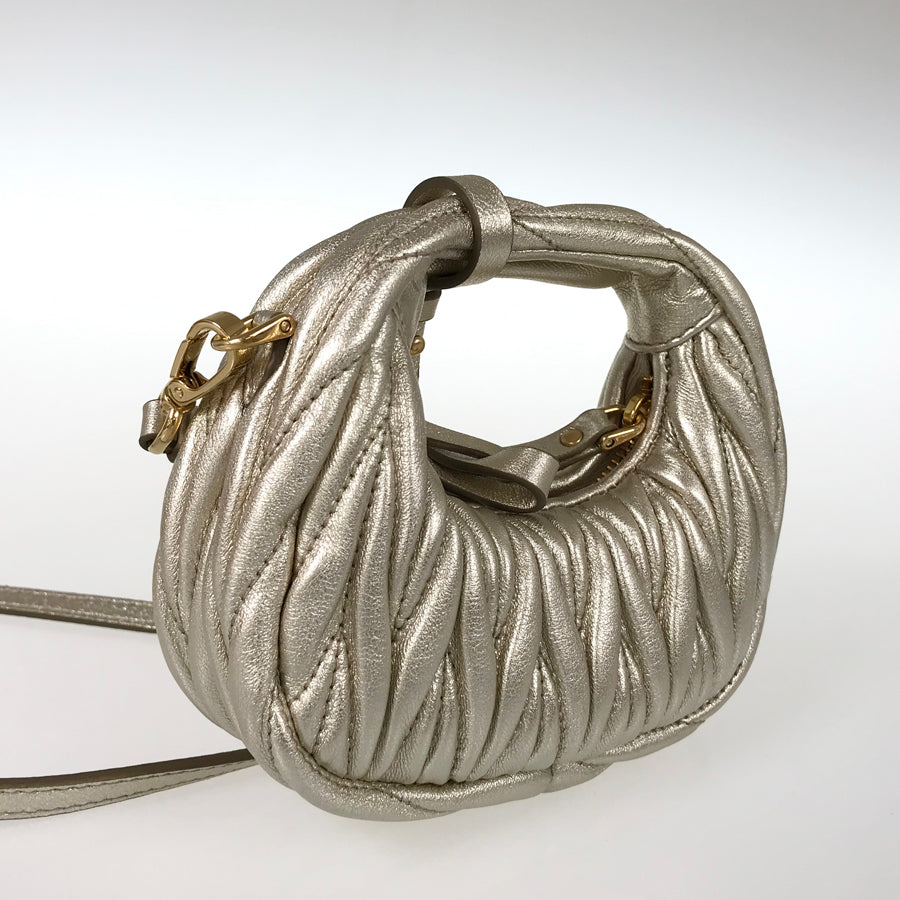 MIUMIU Wonder Matelasse Hobo 5NR019 Pouch
