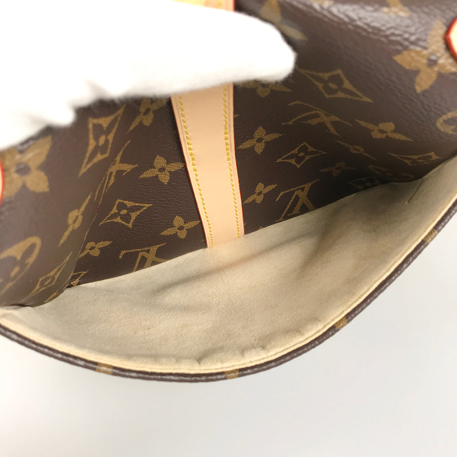 LOUIS VUITTON Monogram Saumur BB M46740 Shoulder bag