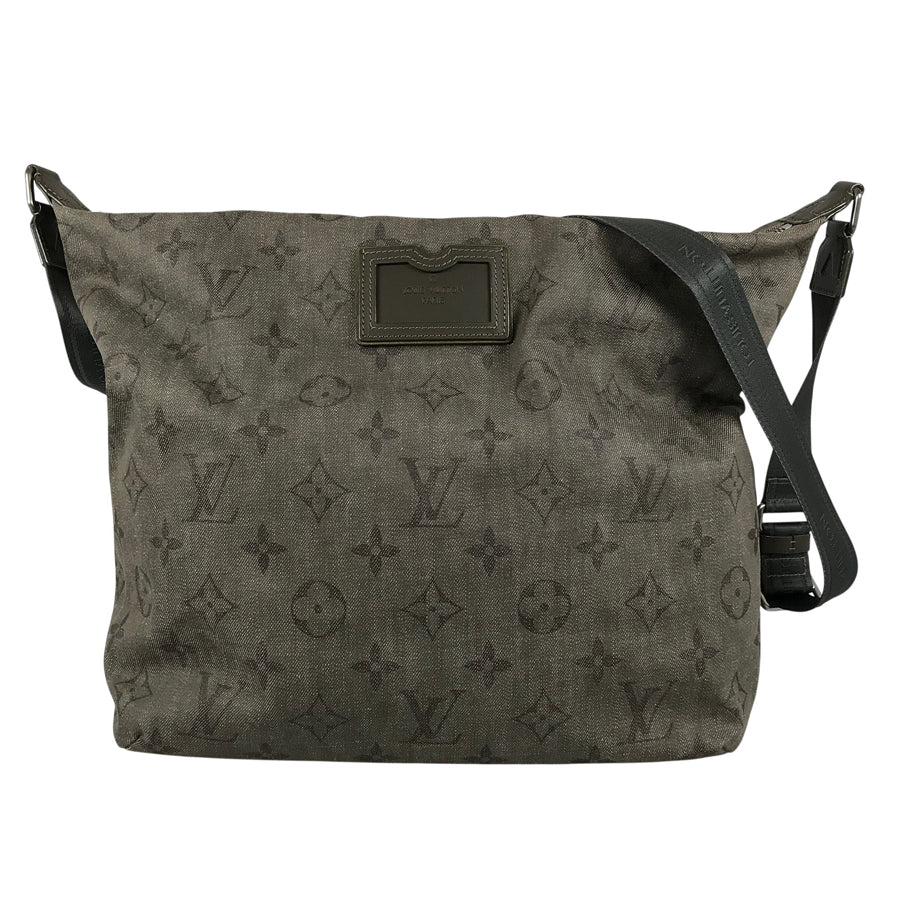 LOUIS VUITTON Monogram Impression Buzas GM M40475 Shoulder bag