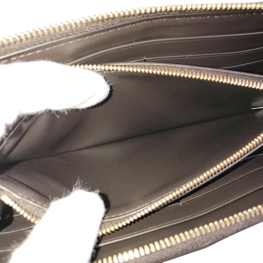 BOTTEGA VENETA Maxi Intrecciato Long wallet Round zipper