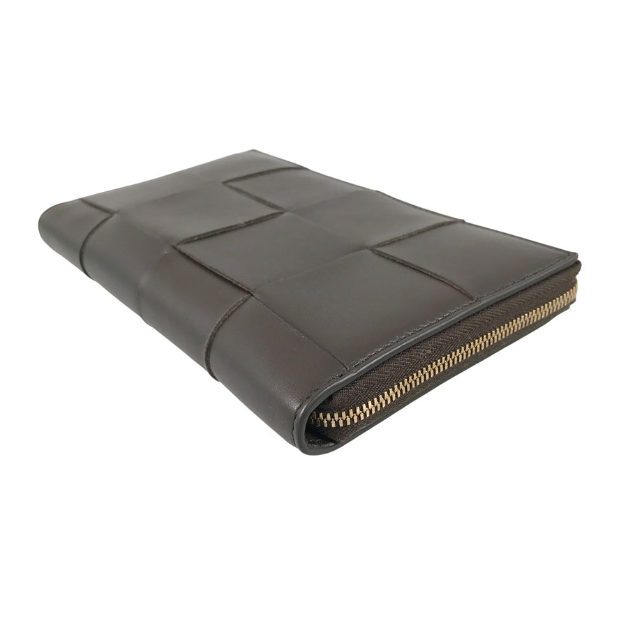 BOTTEGA VENETA Maxi Intrecciato Long wallet Round zipper