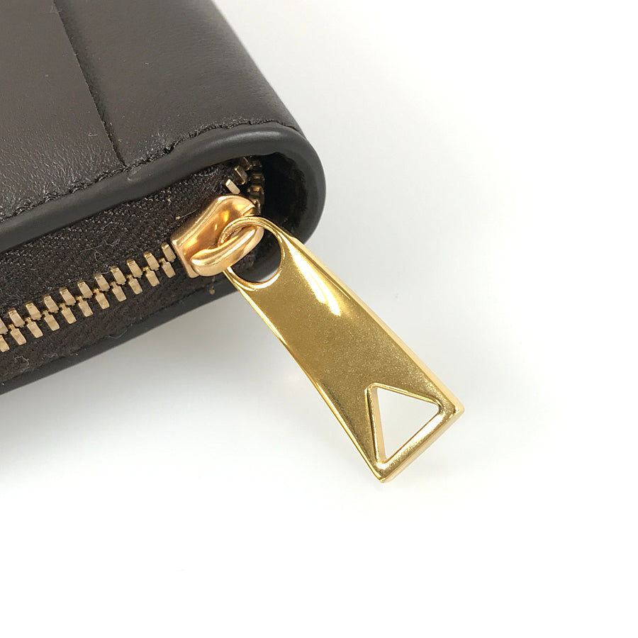BOTTEGA VENETA Maxi Intrecciato Long wallet Round zipper