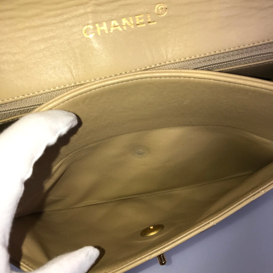 CHANEL Matelasse Shoulder bag