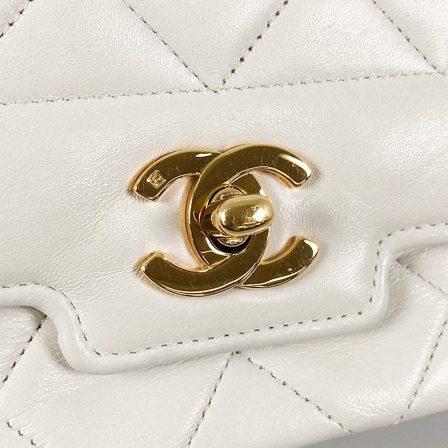 CHANEL Diana Shoulder bag
