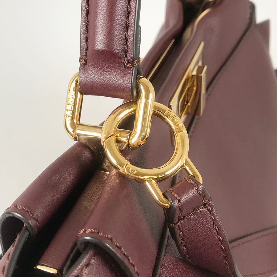 FENDI Peekaboo regular 8BN290 Hand bag