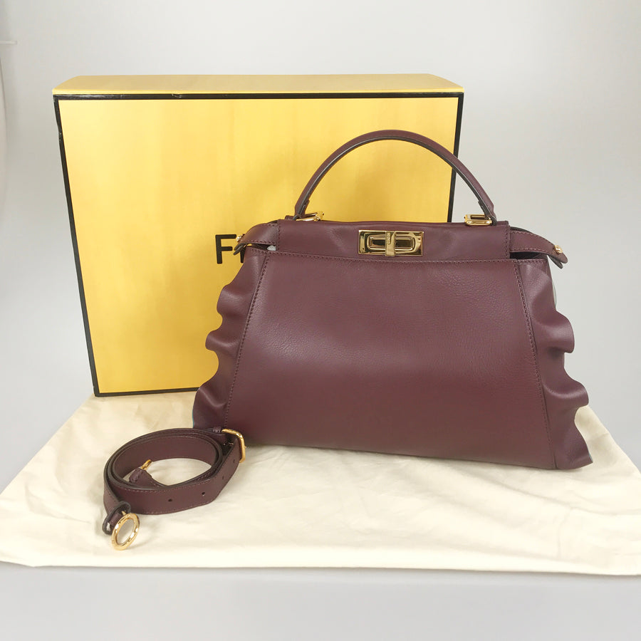 FENDI Peekaboo regular 8BN290 Hand bag