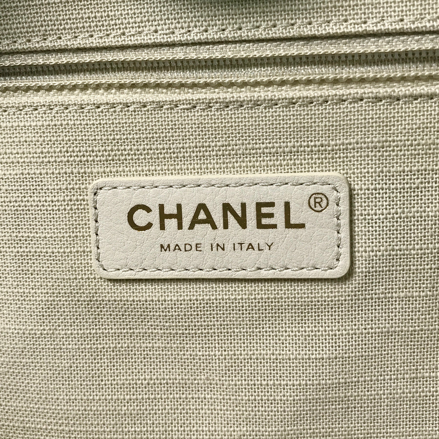 CHANEL Deauville Tote bag