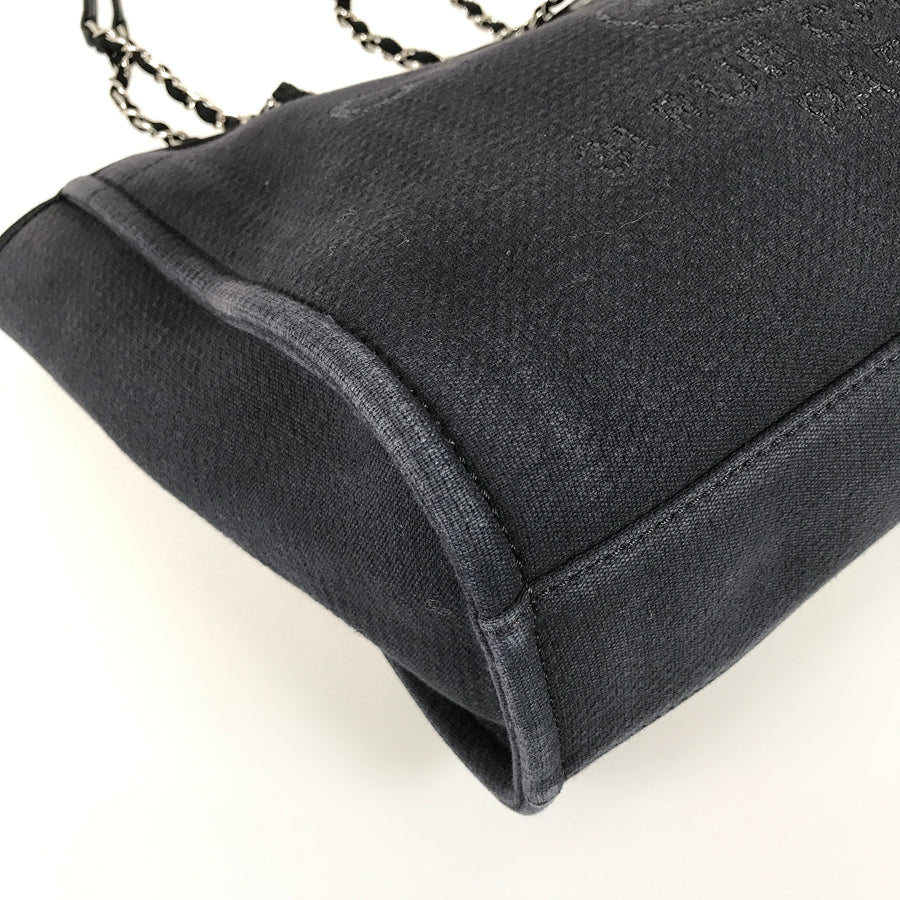CHANEL Deauville MM Tote bag