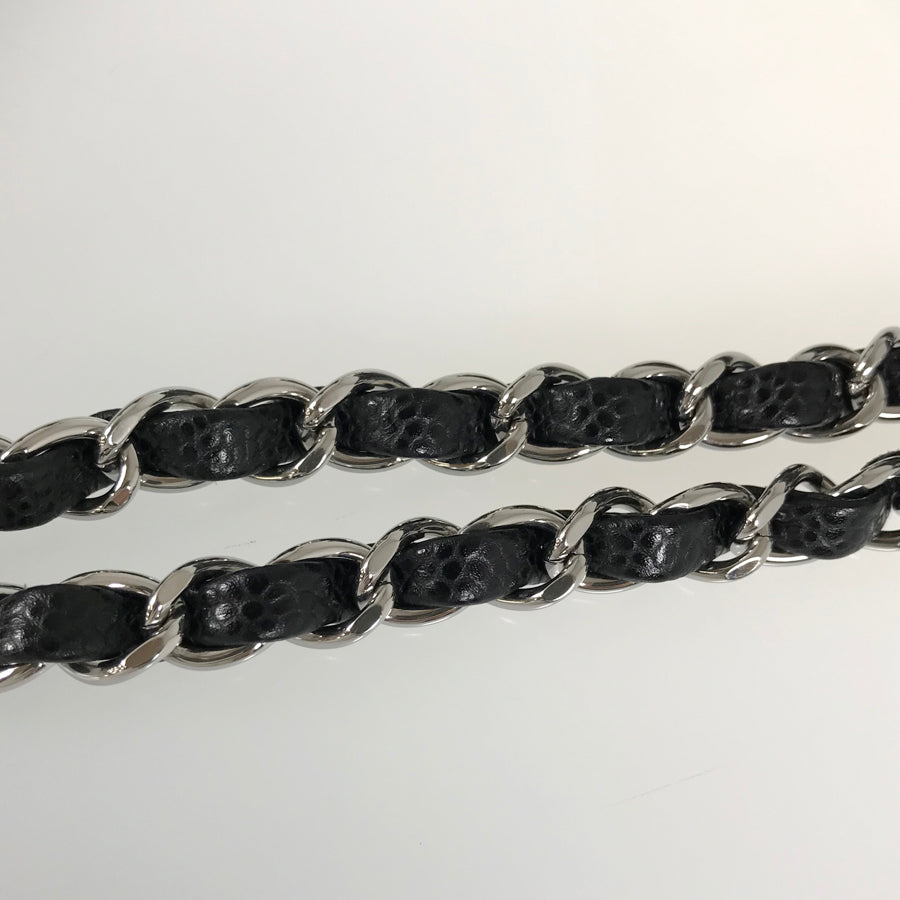 CHANEL Matelasse 23 Shoulder bag