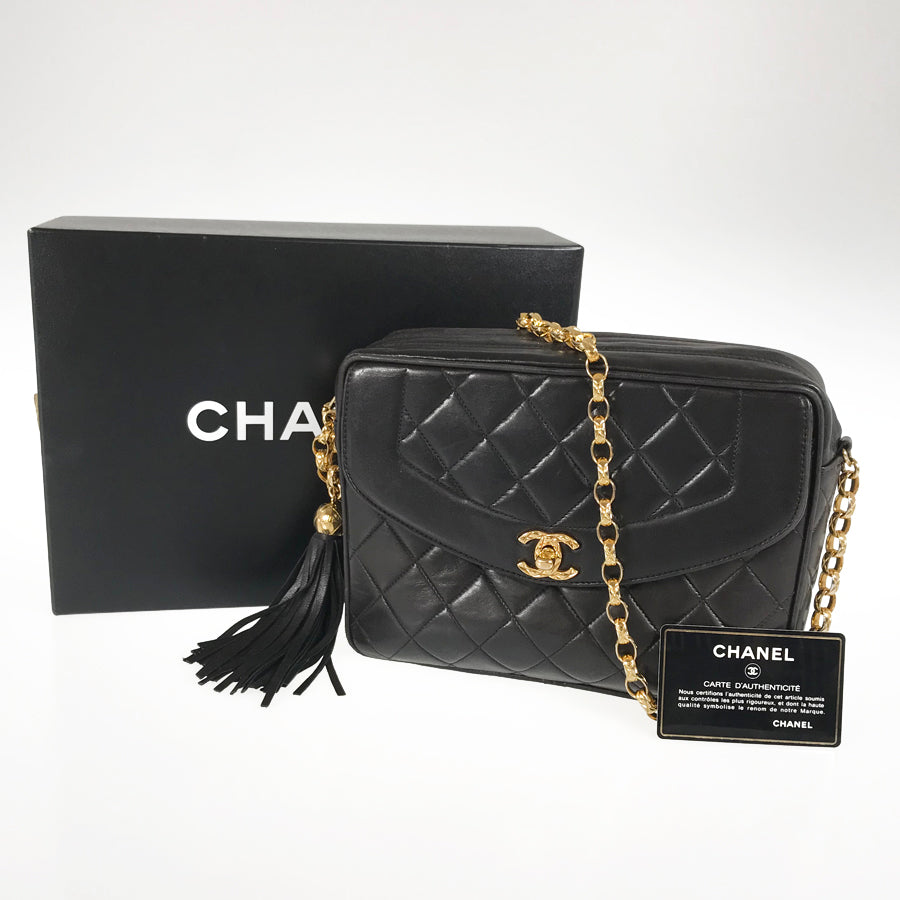 CHANEL Matelasse Shoulder bag