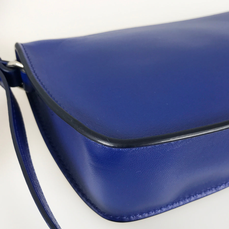 BURBERRY Shield Sling Mini 8078857 Shoulder bag