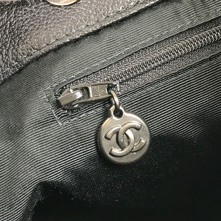 CHANEL Tote bag