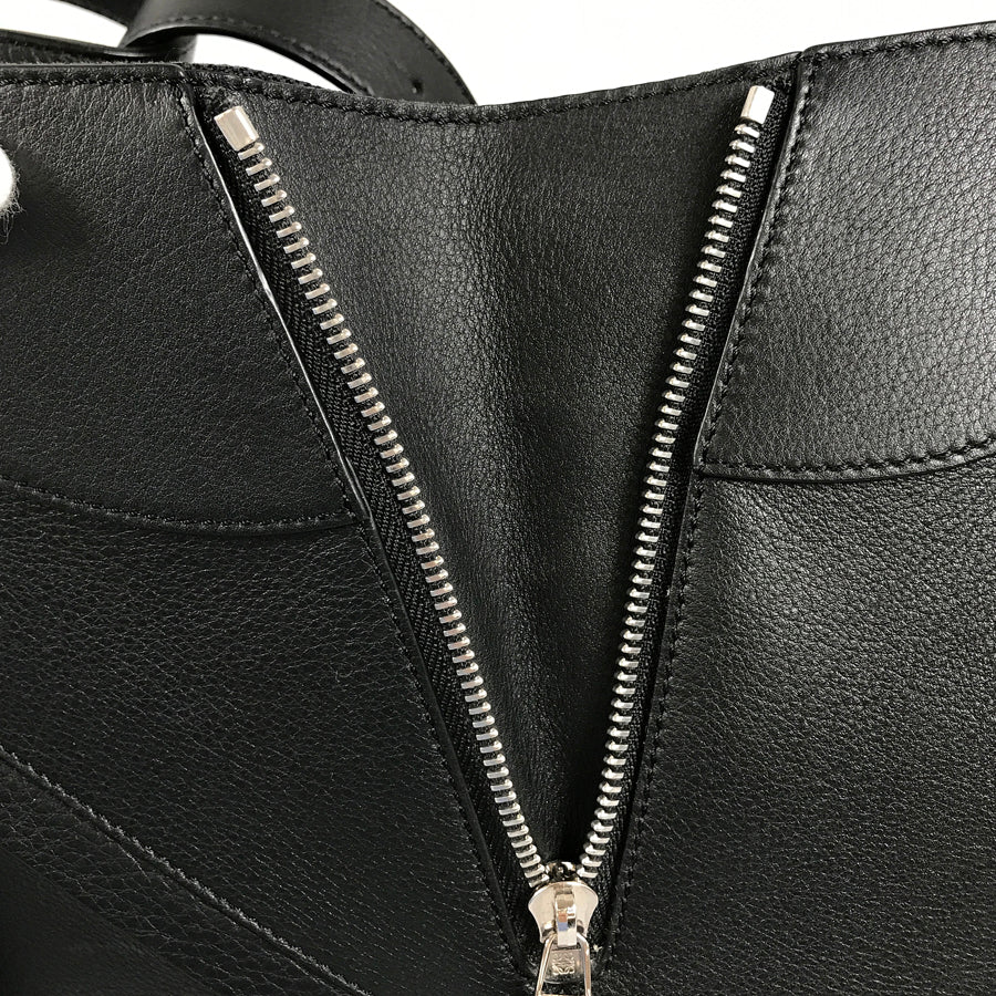 LOEWE Hammock Small 387.30S35 Hand bag
