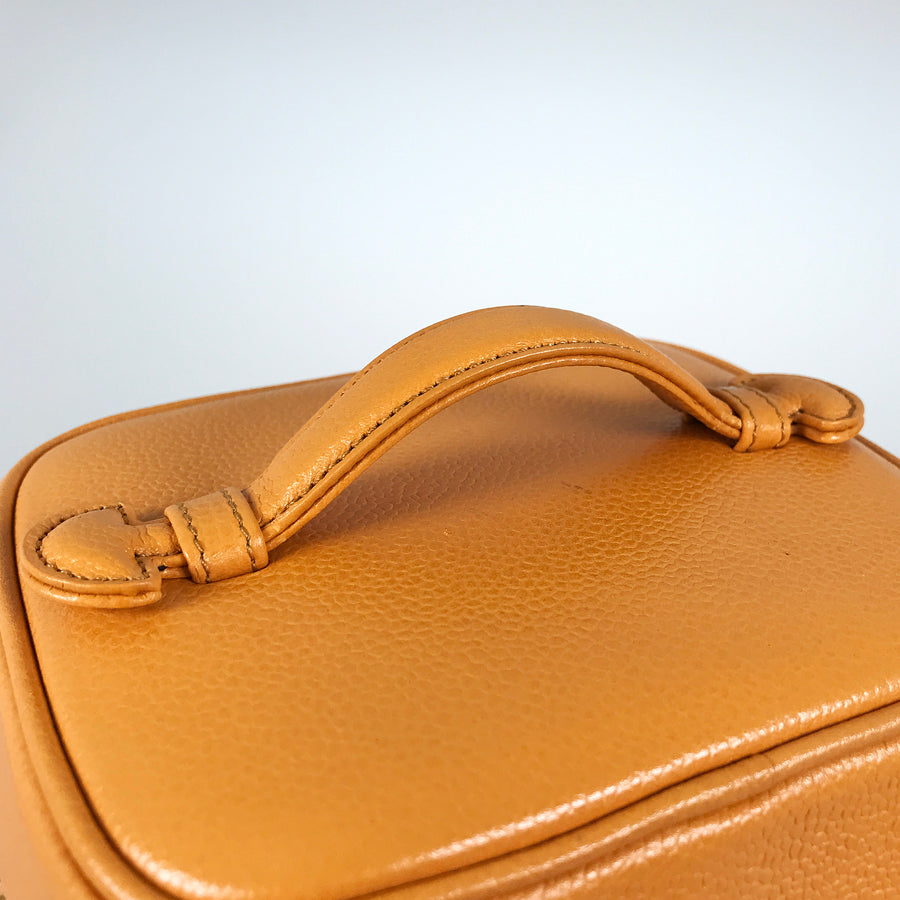 CHANEL Vanity case