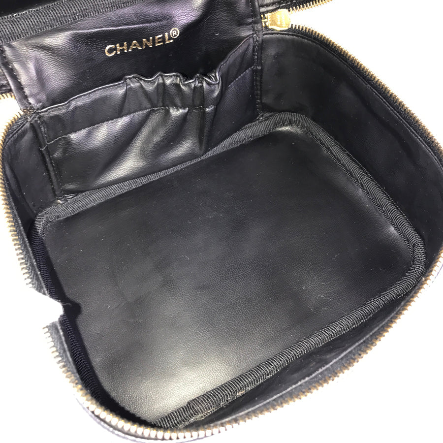 CHANEL Vanity case