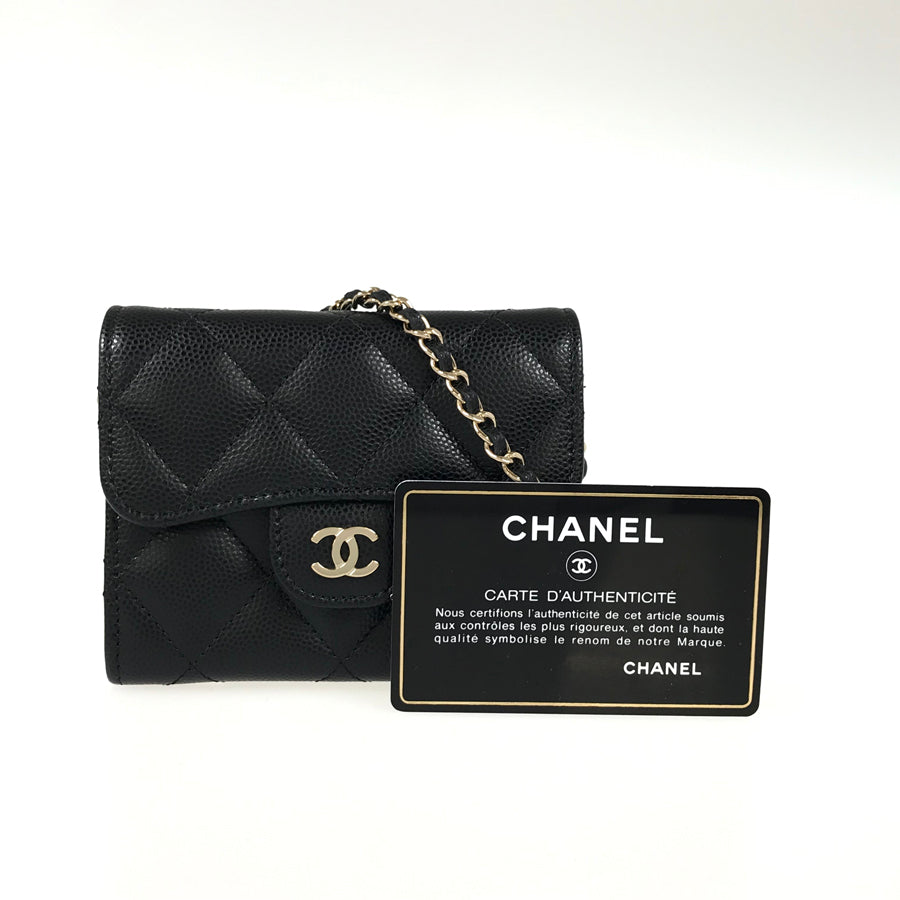 CHANEL Matelasse mini Wallet bag