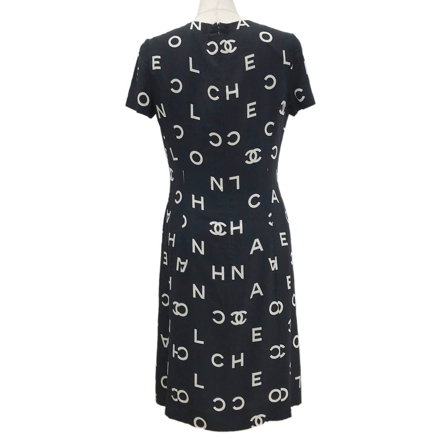 CHANEL P07742V05558 Women's Dresses