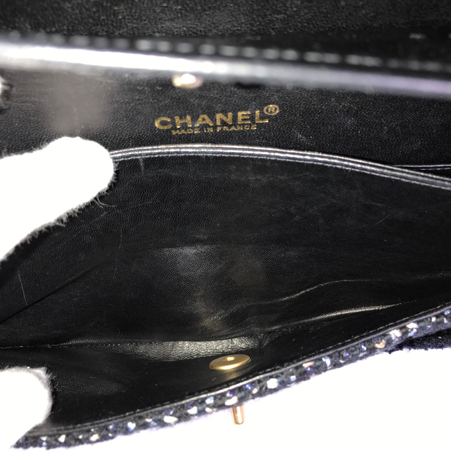 CHANEL Matelasse Shoulder bag