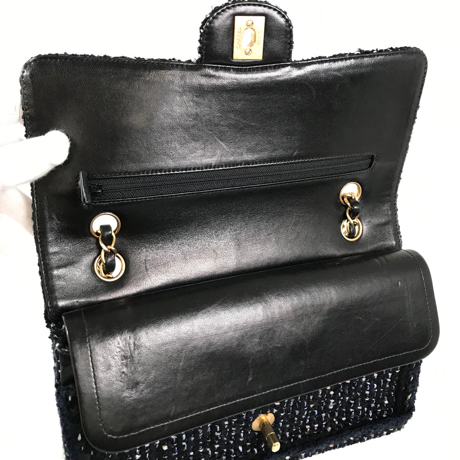 CHANEL Matelasse Shoulder bag
