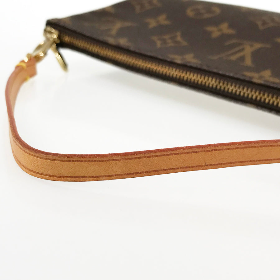 LOUIS VUITTON Monogram Pochette Accessoires M51980 Pouch