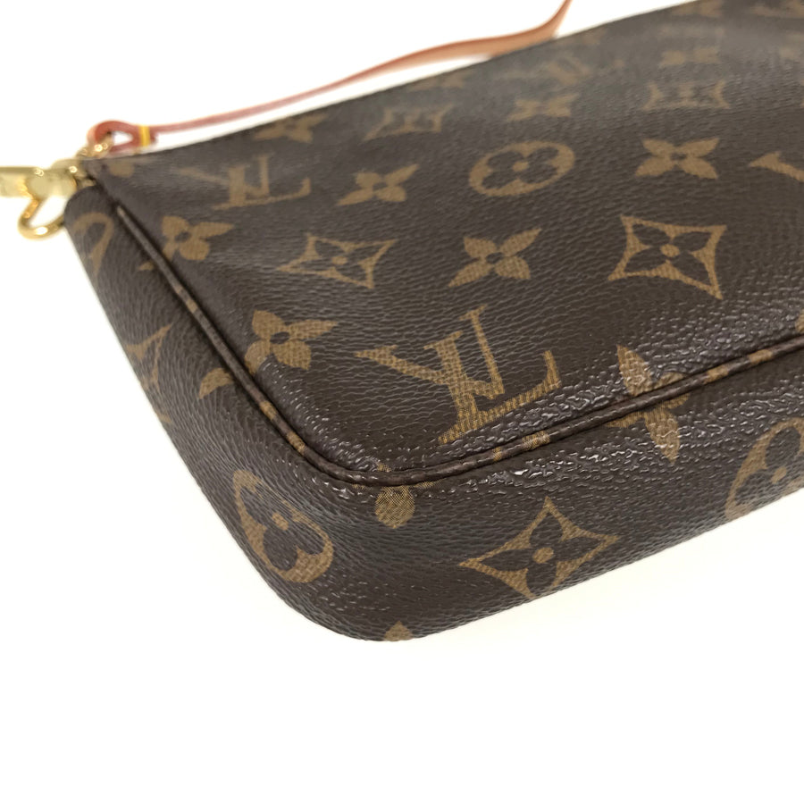 LOUIS VUITTON Monogram Pochette Accessoires M51980 Pouch