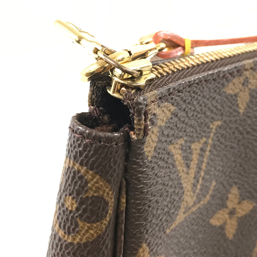 LOUIS VUITTON Monogram Pochette Accessoires M51980 Pouch