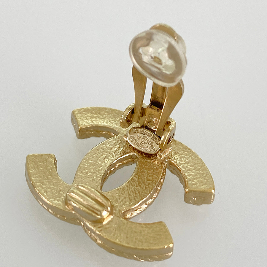 CHANEL Earring