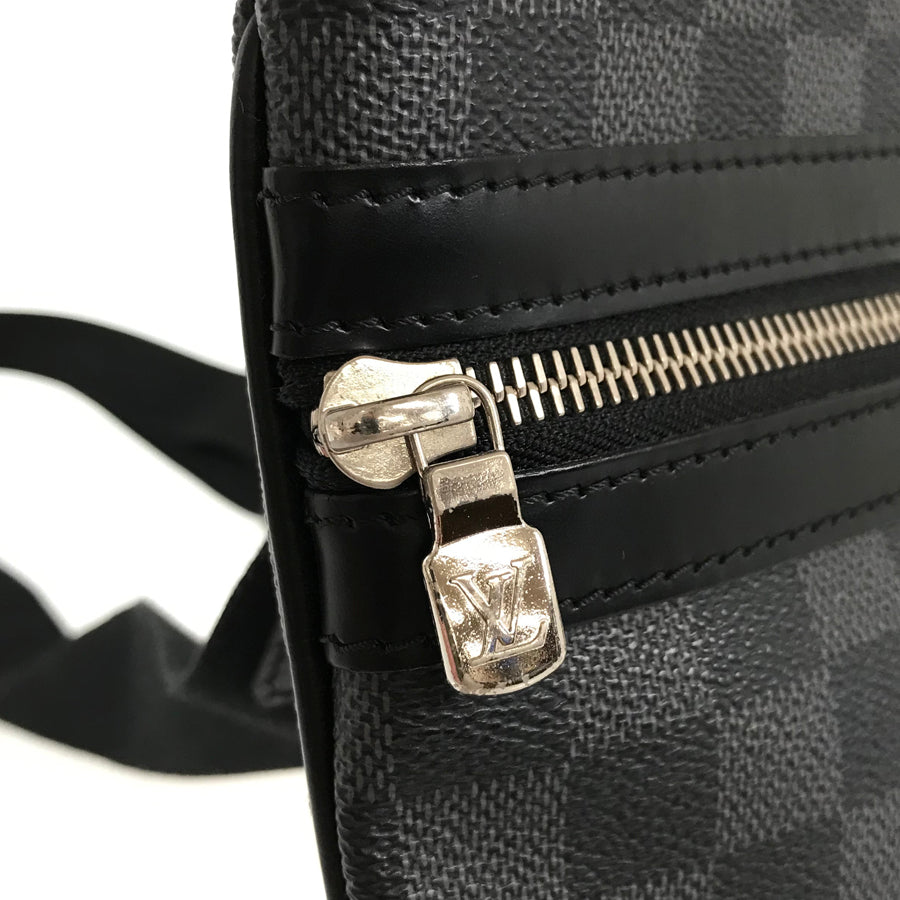 LOUIS VUITTON Damier Graphite Tomas N58028 Shoulder bag