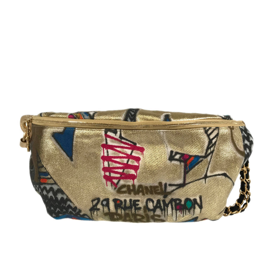 CHANEL egyptian graffiti Sling bag