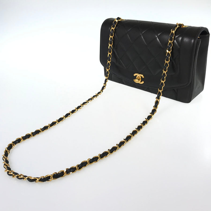 CHANEL Diana Shoulder bag