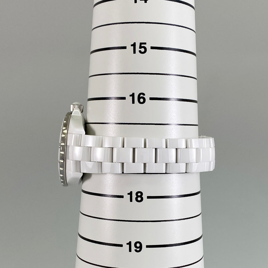 CHANEL J12 H0968 Women's Watch