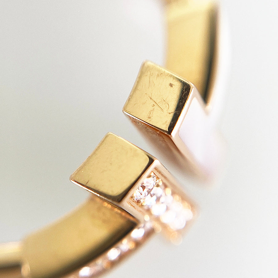 TIFFANY&Co. T Wire Ring