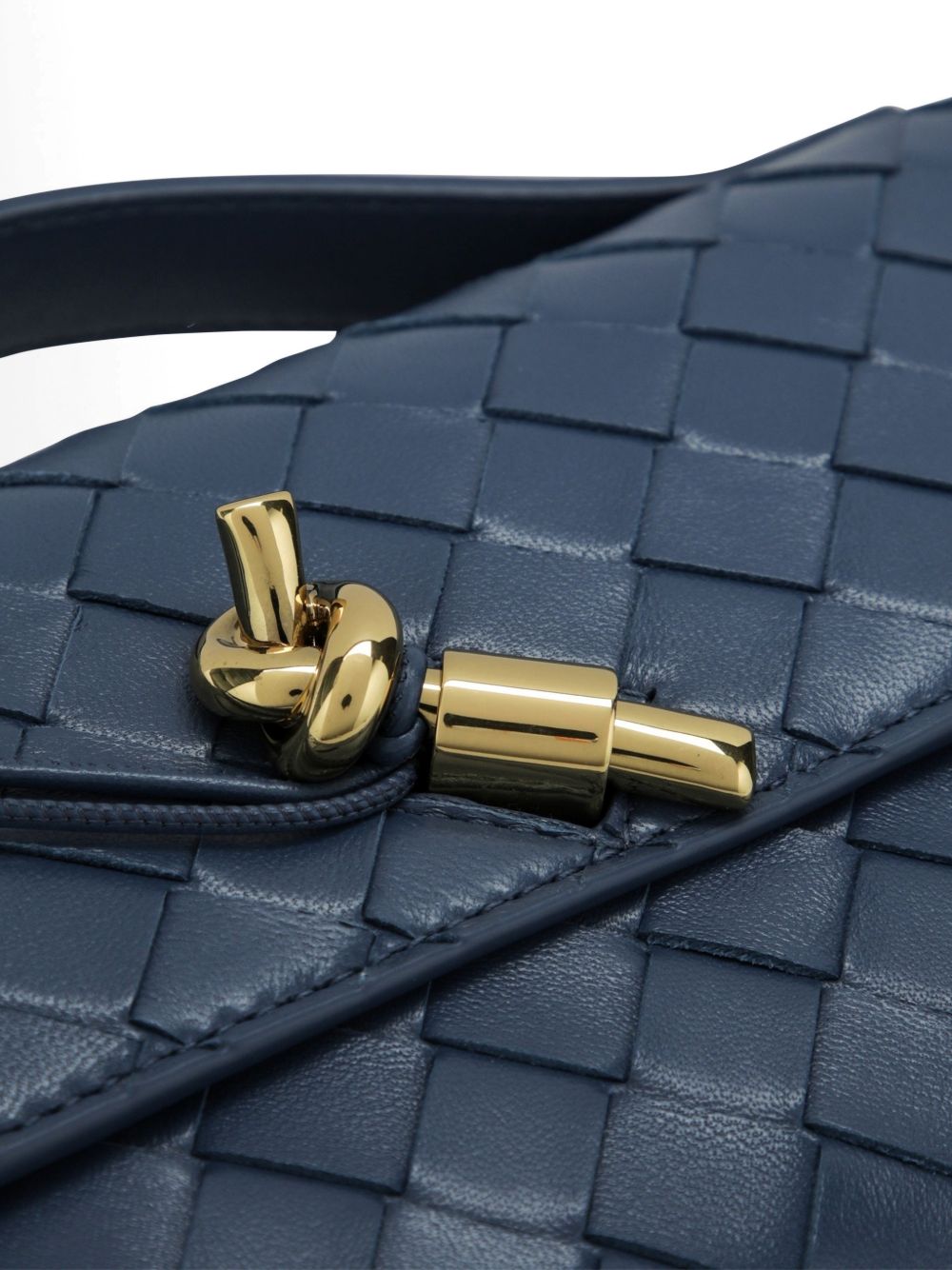 Bottega Veneta Women Andiamo Leather Clutch