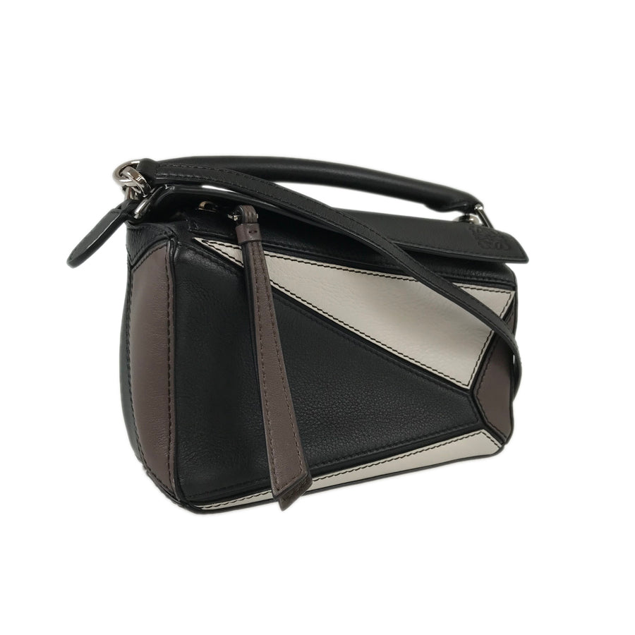 LOEWE Puzzle mini Hand bag