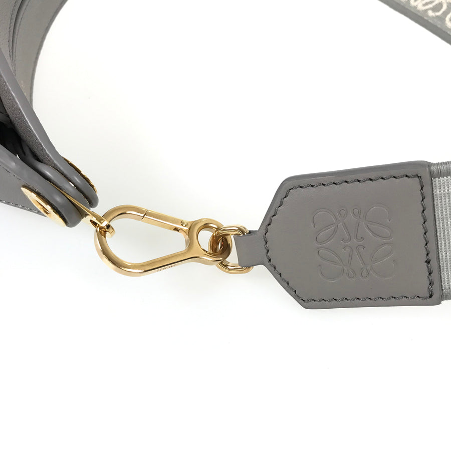 LOEWE Luna A923PM1X01 Shoulder bag