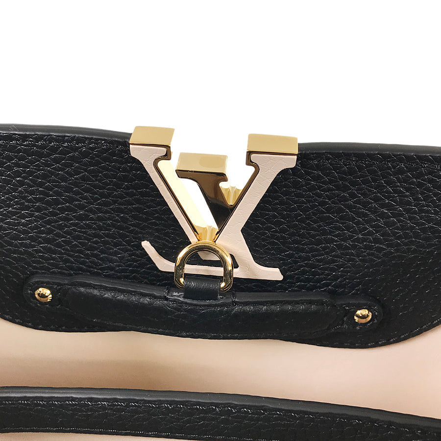 LOUIS VUITTON Taurillon Leather Capucines BB M23950 Hand bag