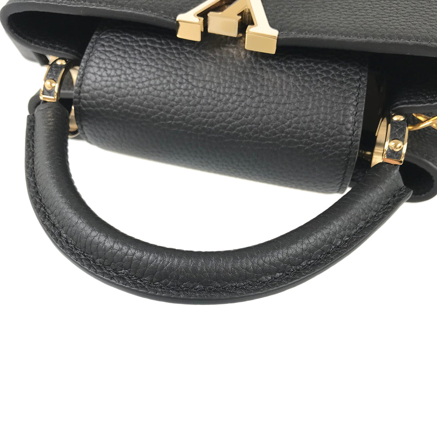LOUIS VUITTON Taurillon Leather Capucines BB M23950 Hand bag