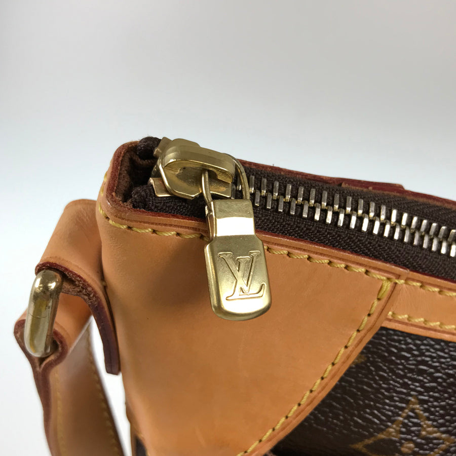 LOUIS VUITTON Monogram Odeon MM M56389 Shoulder bag