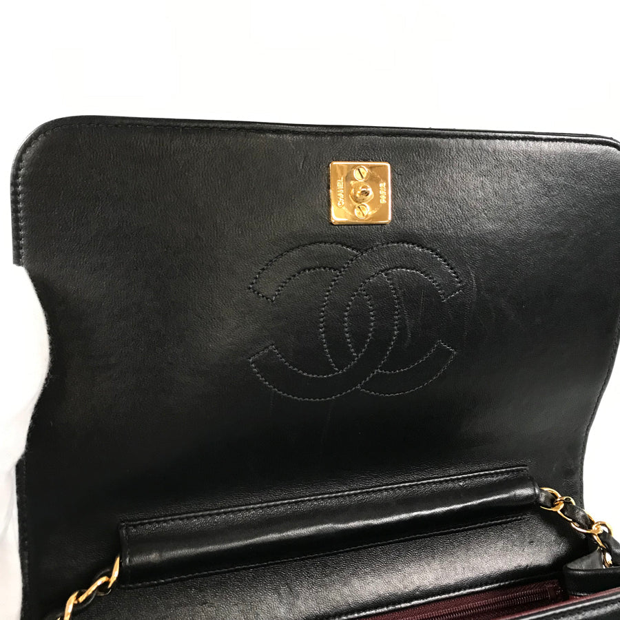 CHANEL Matelasse bush rock Shoulder bag